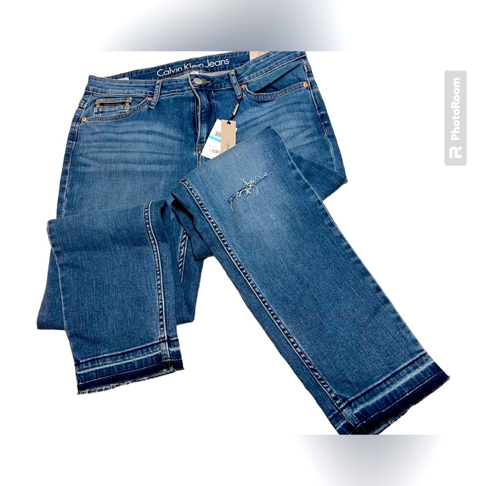 CALVIN KLEIN JEANS- NWT